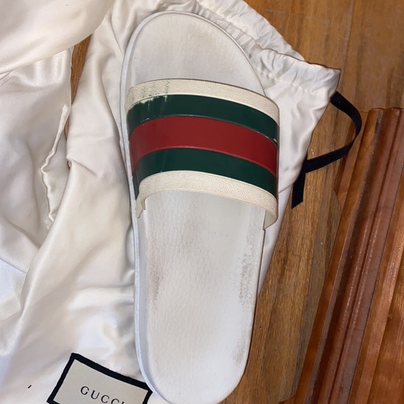 Gucci white flip flops - Picture 2 of 4